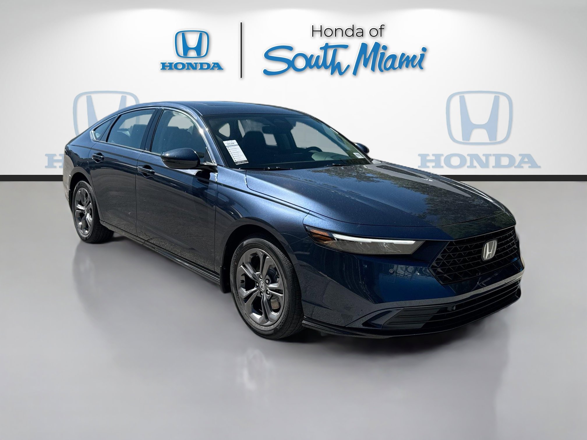 2025 Honda Accord Hybrid EX-L's photo