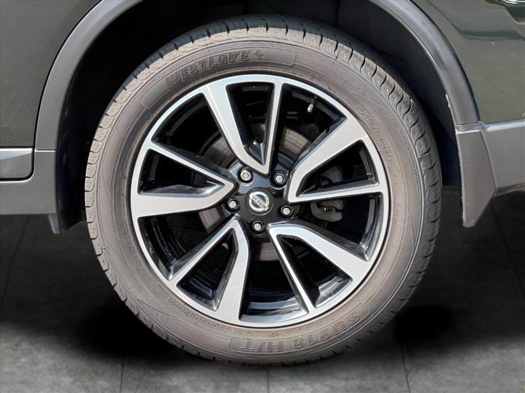 2020 Nissan Rogue SL AWD photo 9