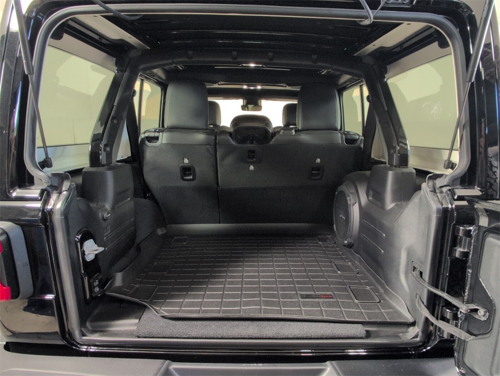 2022 Jeep Wrangler Unlimited Rubicon 392 photo 10