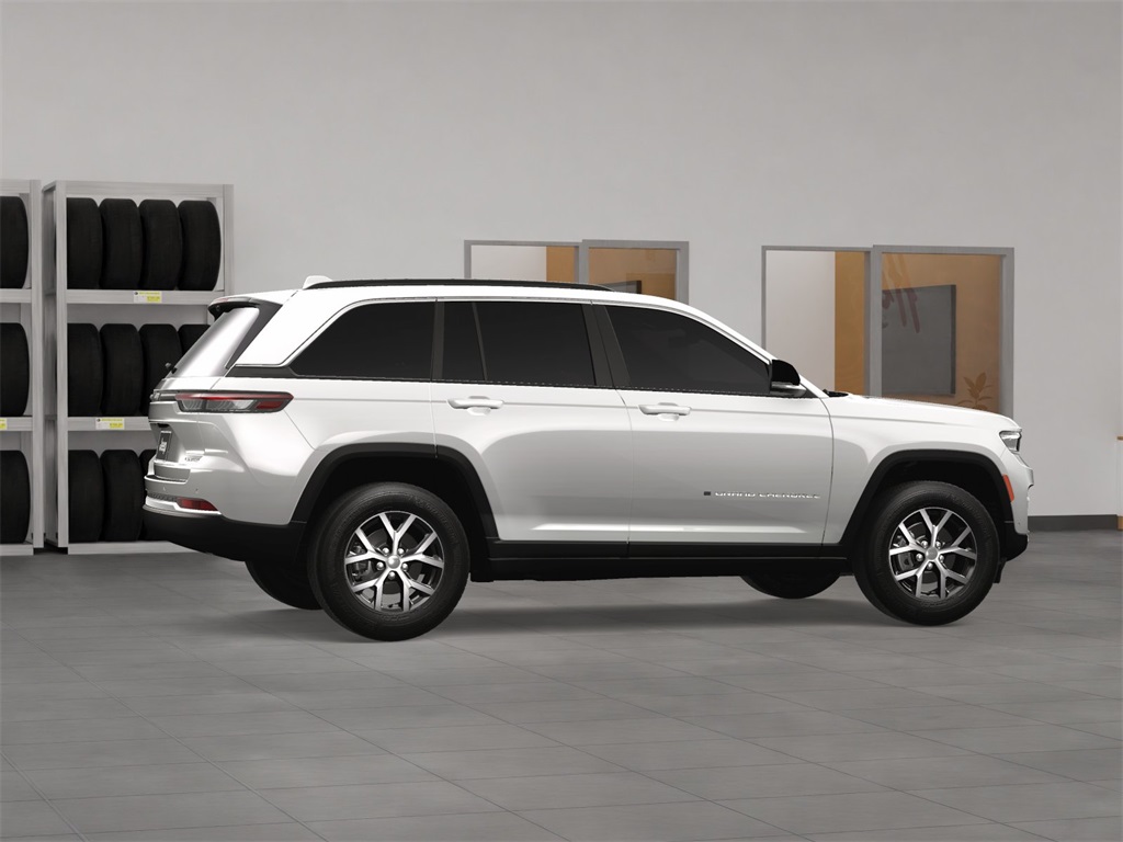 2025 Jeep Grand Cherokee Limited photo 3