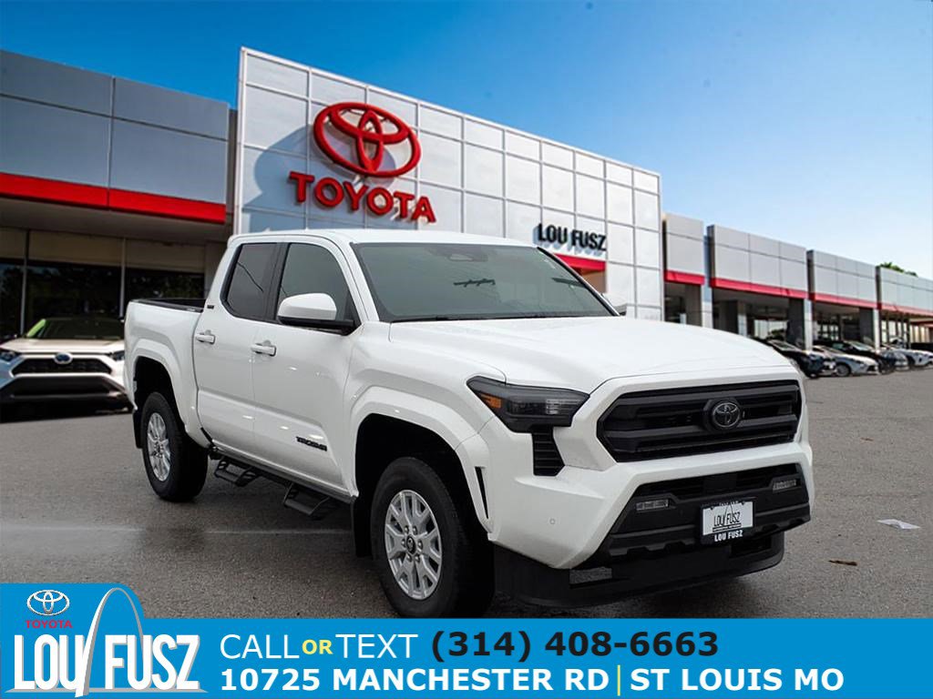 2025 Toyota Tacoma SR5's photo