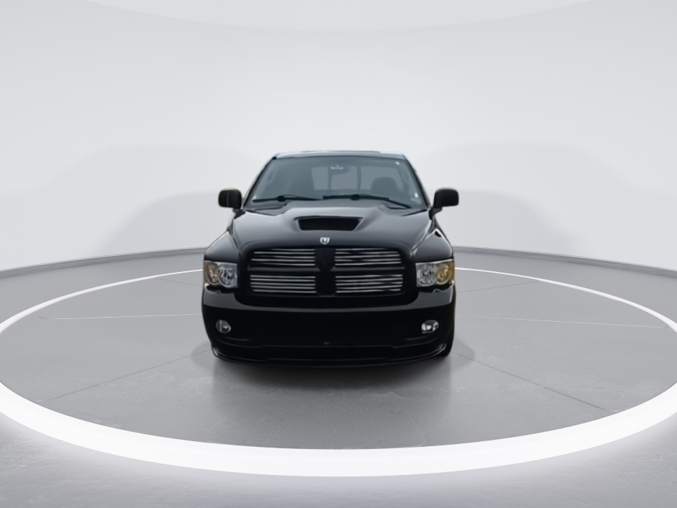 2004 Dodge Ram photo 3