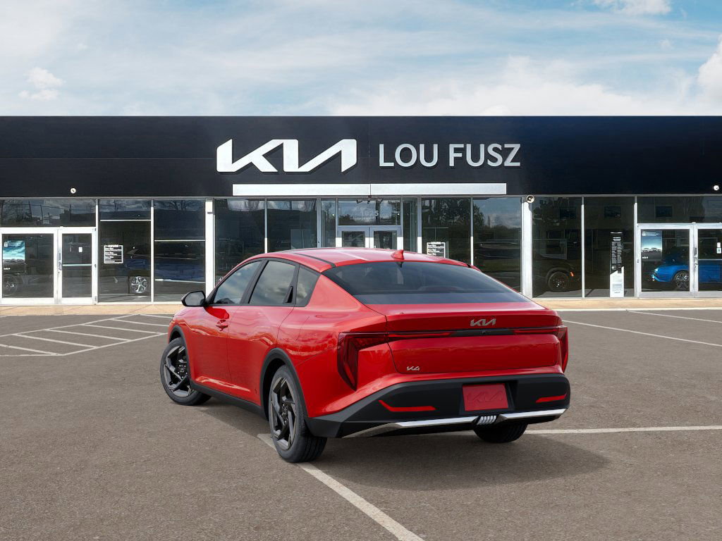 2025 Kia K4 EX photo 2