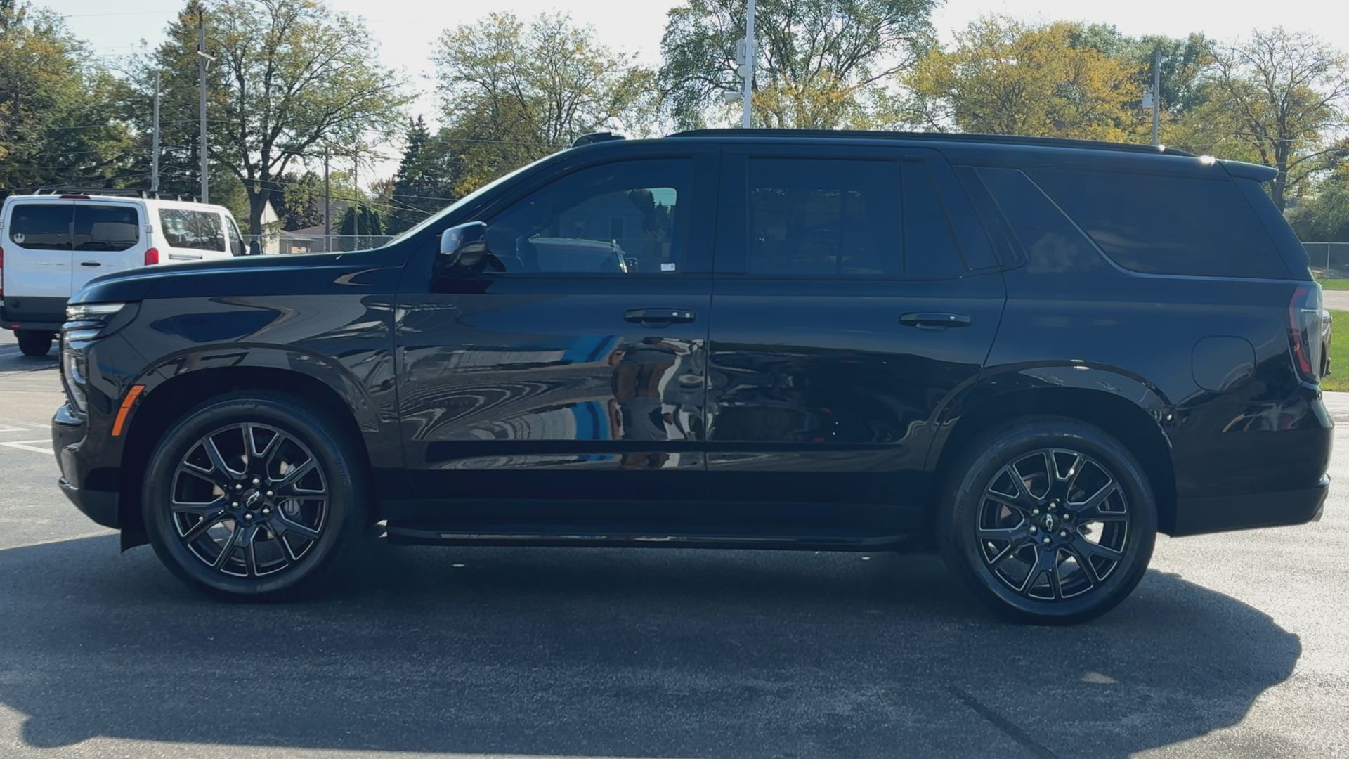 2025 Chevrolet Tahoe RST photo 5