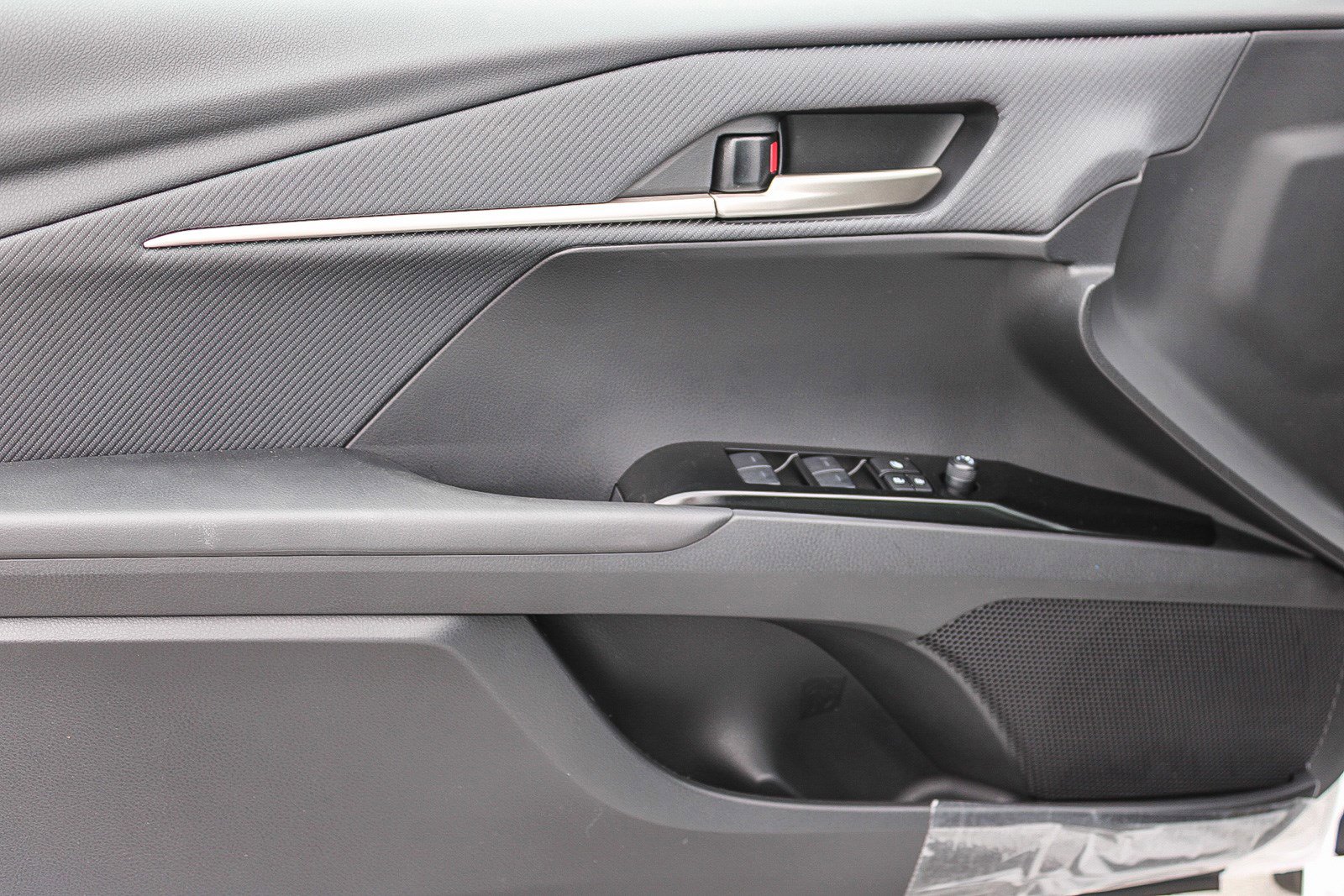 2025 Toyota Camry SE photo 20