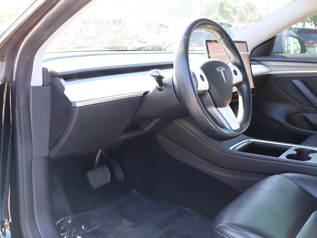 2022 Tesla Model 3 photo 23