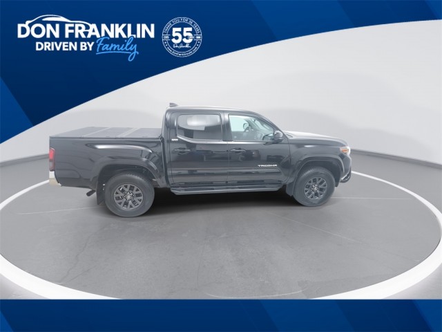 2023 Toyota Tacoma SR5's photo