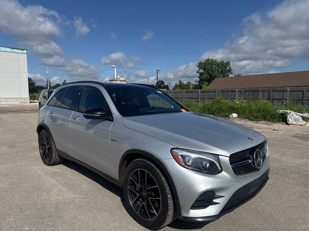 2019 Mercedes Benz GLC 43 AMG 4MATIC photo 6