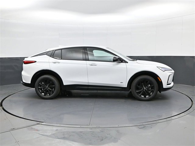 2026 Buick Envista ST photo 3