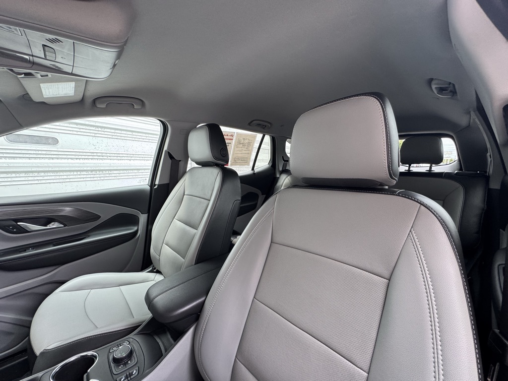 2024 Gmc Terrain SLT photo 11