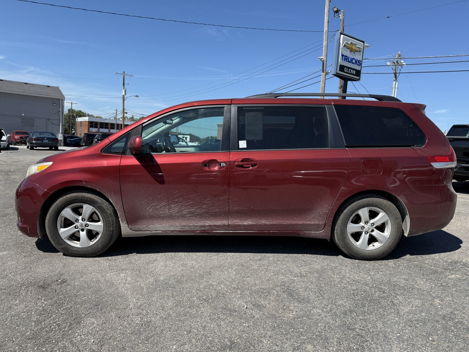 2012 Toyota Sienna Base photo 3
