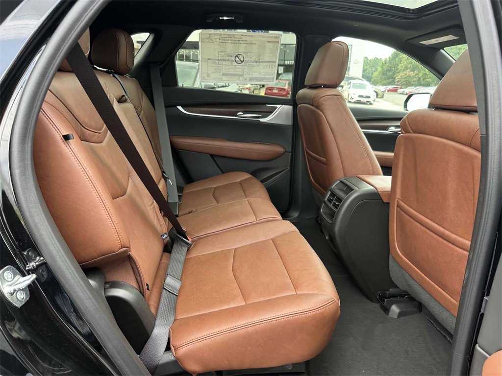 2025 Cadillac XT5 Sport photo 11