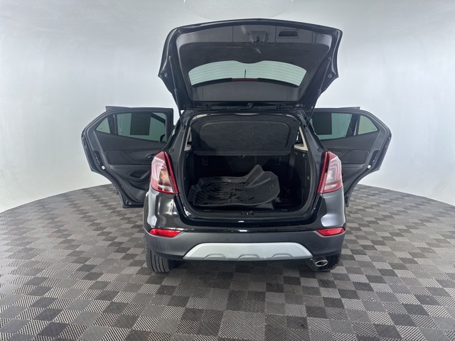 2020 Buick Encore Preferred photo 12