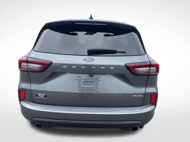 2024 Ford Escape ST-Line photo 4