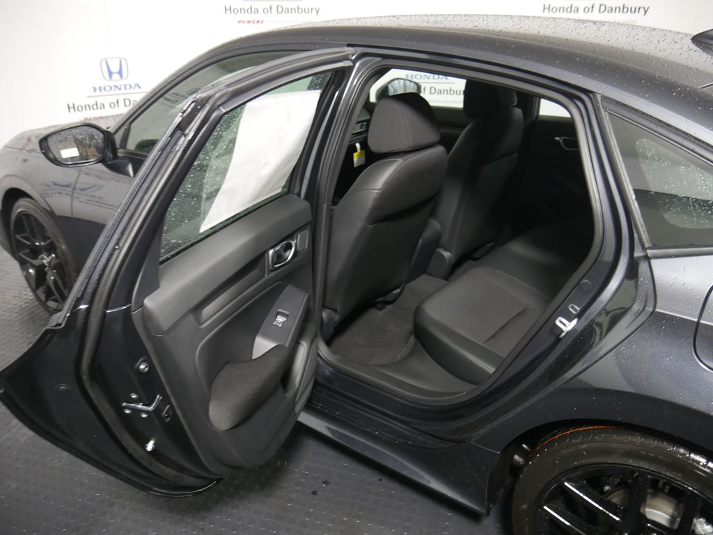 2026 Honda Civic Hatchback Sport photo 7