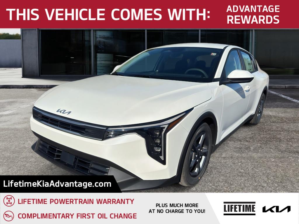2026 Kia K4 LXS