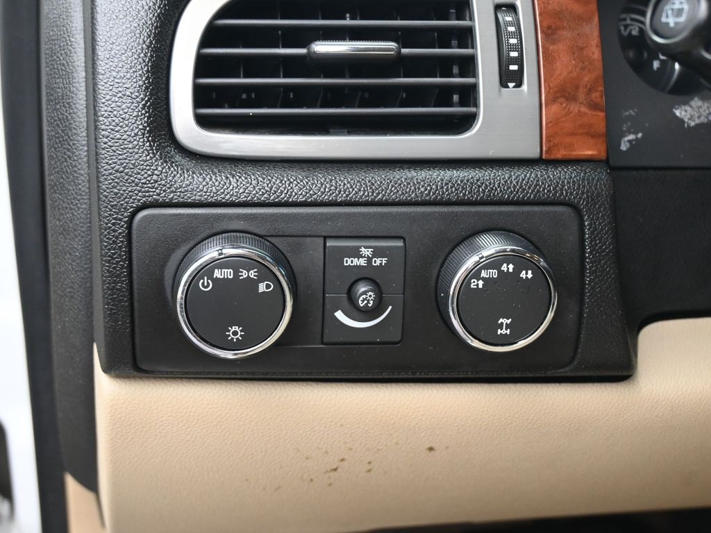 2008 Chevrolet Tahoe Hybrid photo 15