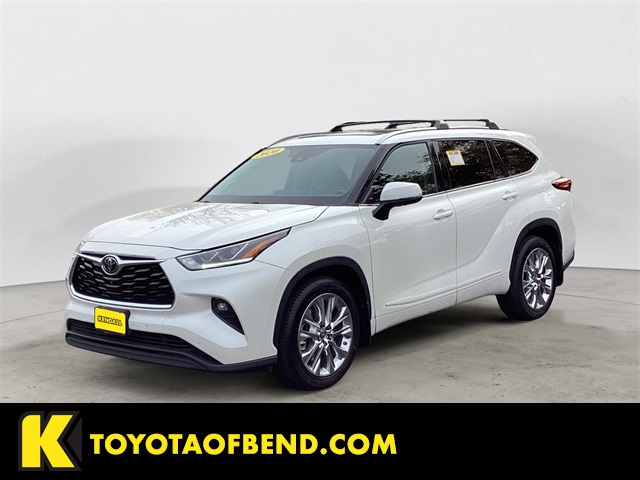 2020 Toyota Highlander Limited's photo