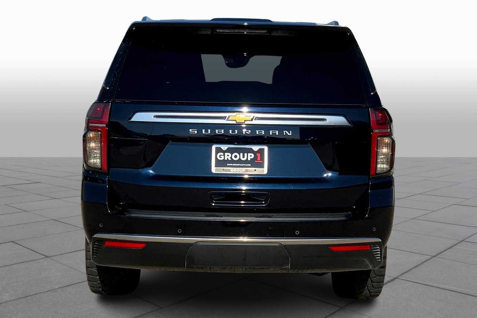 2021 Chevrolet Suburban High Country photo 4