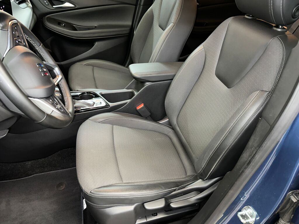 2024 Buick Encore GX Preferred photo 2