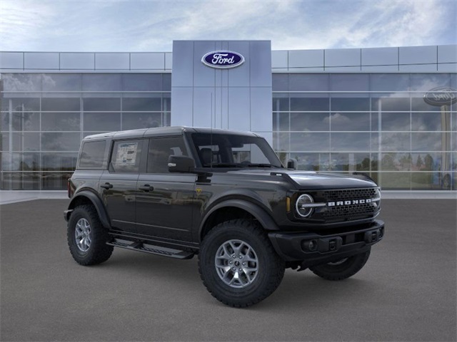 2025 Ford Bronco Badlands photo 6