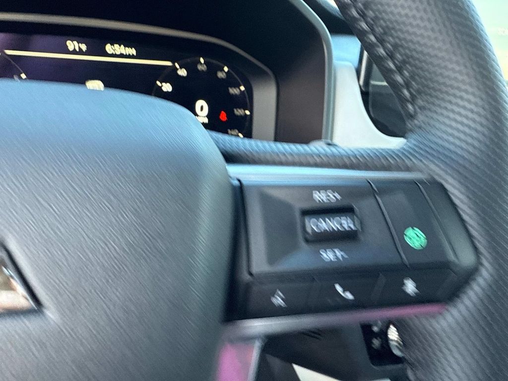 2025 Mitsubishi Outlander SEL GT photo 30