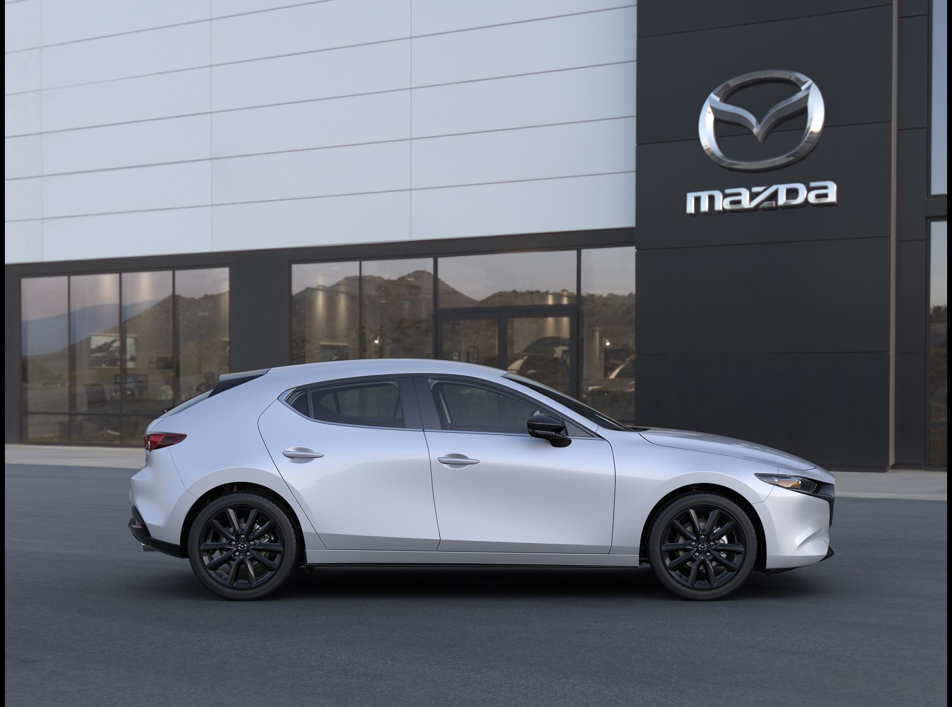 2025 Mazda Mazda3 Hatchback 2.5 Select Sport photo 5