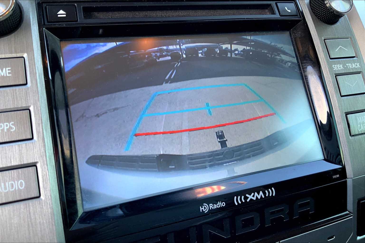 2018 Toyota Tundra SR5 photo 24