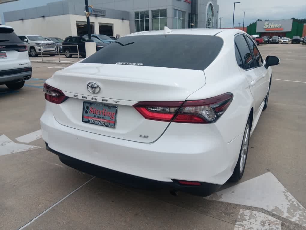 2023 Toyota Camry LE photo 2