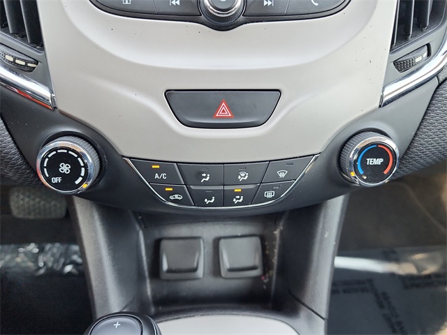 2018 Chevrolet Cruze LS photo 24