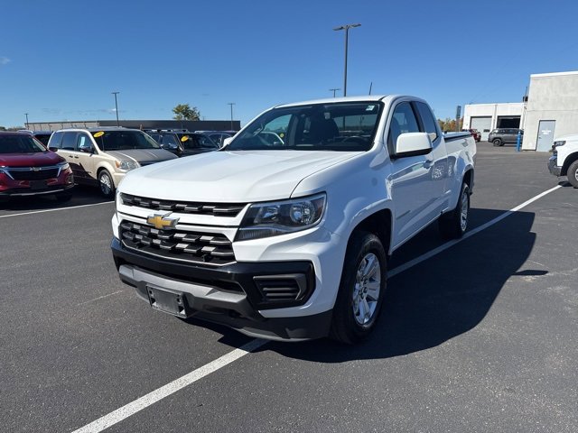 2022 Chevrolet Colorado LT photo 3