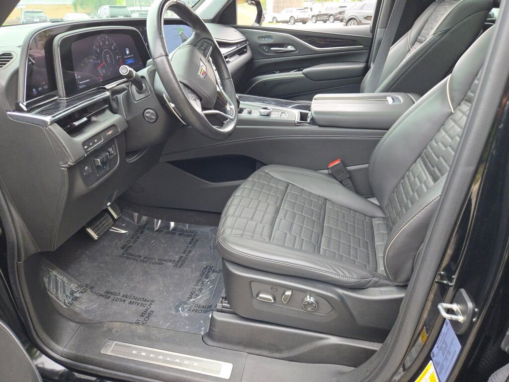 2023 Cadillac Escalade V-Series photo 27