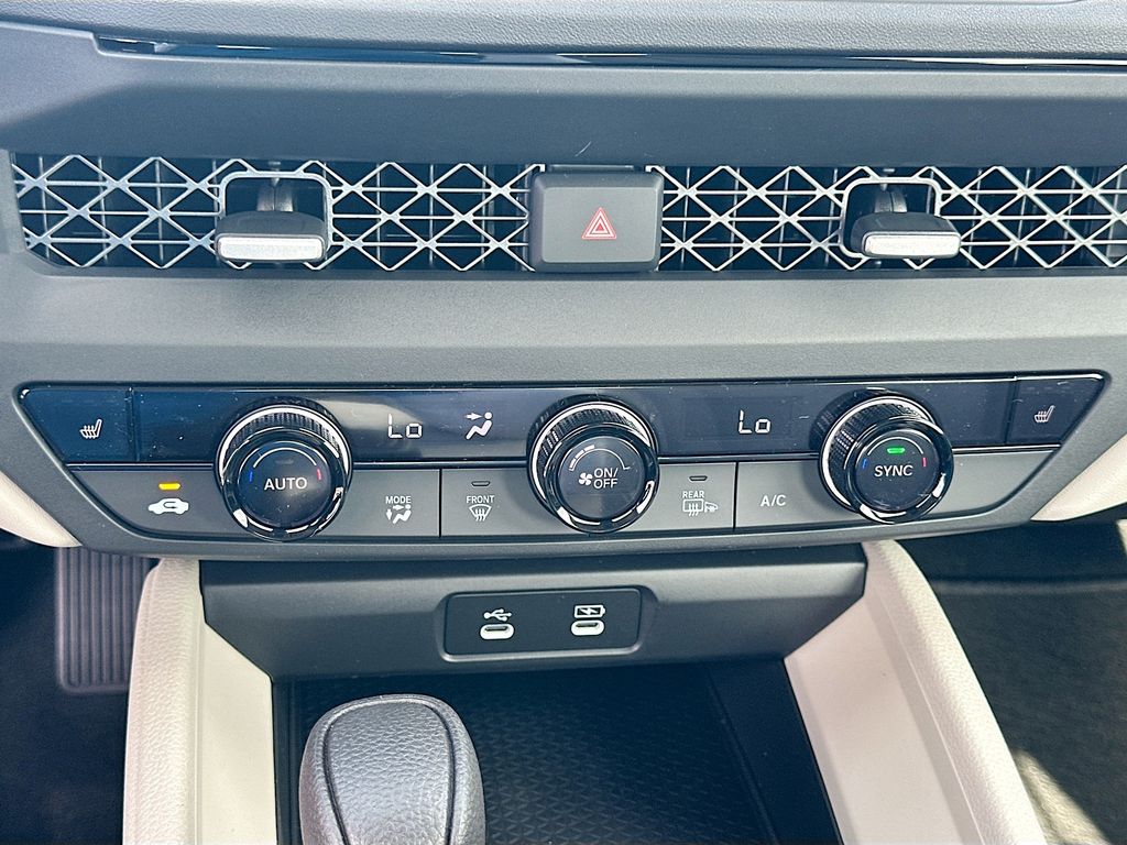 2025 Honda Accord SE photo 11