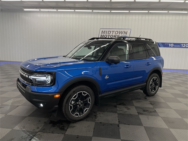 2025 Ford Bronco Sport Outer Banks's photo