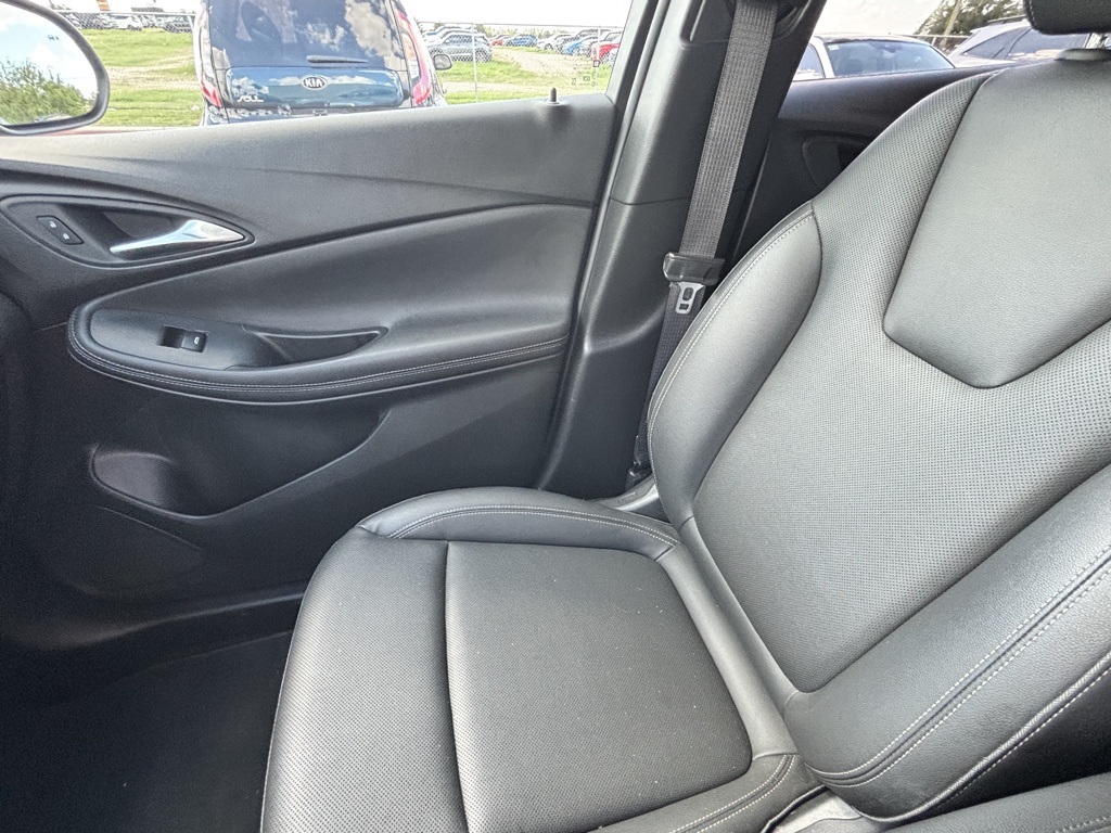2024 Buick Encore GX Sport Touring photo 14