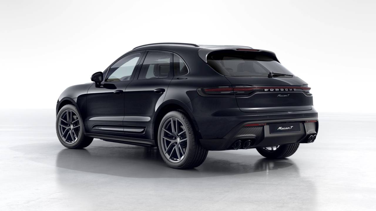 2026 Porsche Macan T photo 3