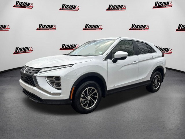 2025 Mitsubishi Eclipse Cross ES's photo