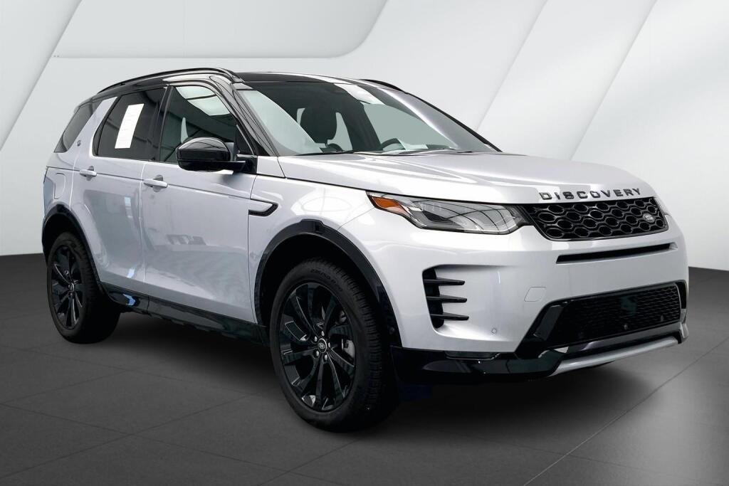 2025 Land Rover Discovery Sport Dynamic SE photo 7