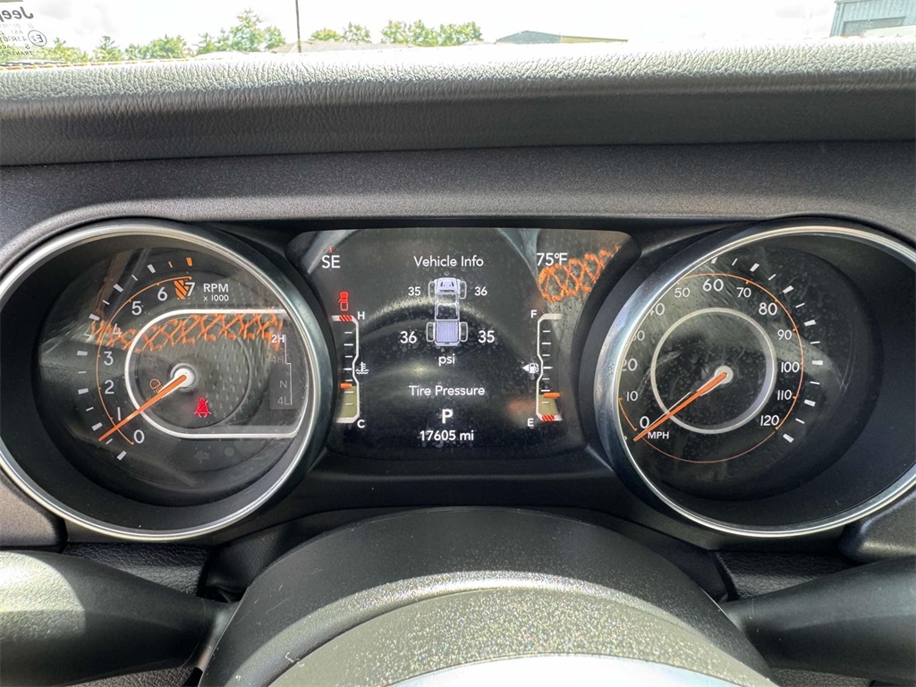 2023 Jeep Gladiator Mojave photo 24