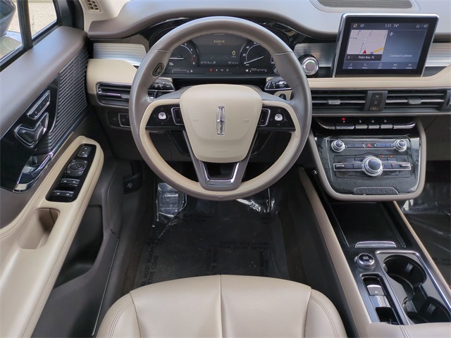 2021 Lincoln Corsair Standard photo 15