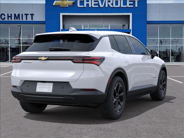2026 Chevrolet Equinox LT photo 3