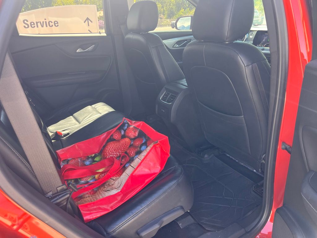2021 Chevrolet Blazer 2LT photo 13