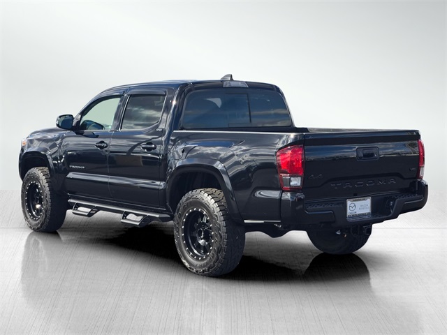 2023 Toyota Tacoma SR5 photo 6