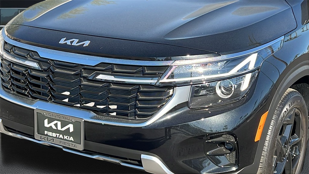 2026 Kia Seltos EX photo 4