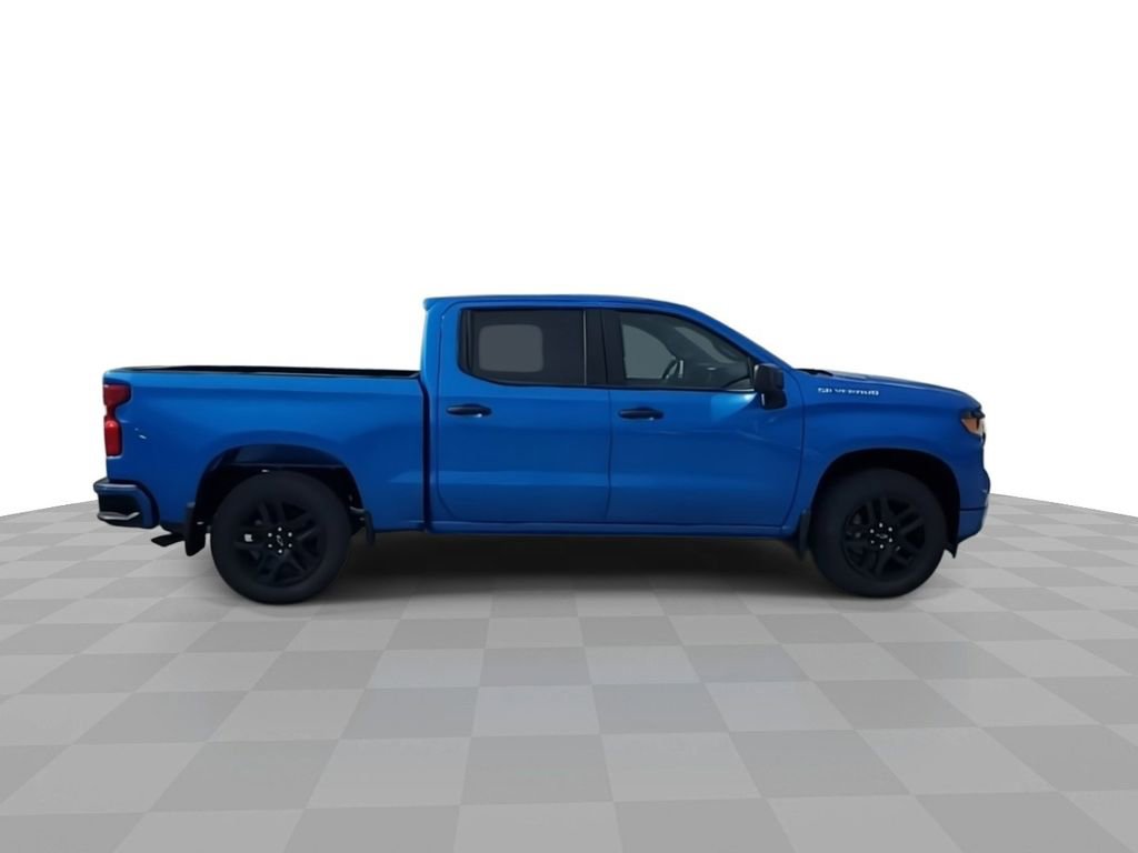 2025 Chevrolet Silverado 1500 Custom photo 5