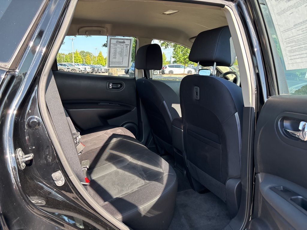 2015 Nissan Rogue Select S AWD photo 15
