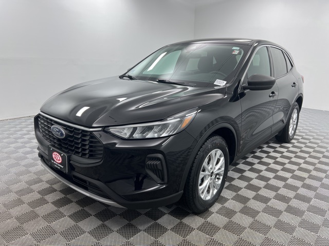 2023 Ford Escape Active photo 2