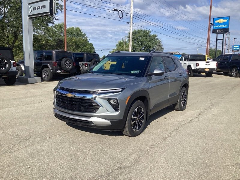 2026 Chevrolet Trailblazer LT photo 3