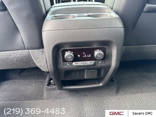 2024 Gmc Acadia Denali photo 19