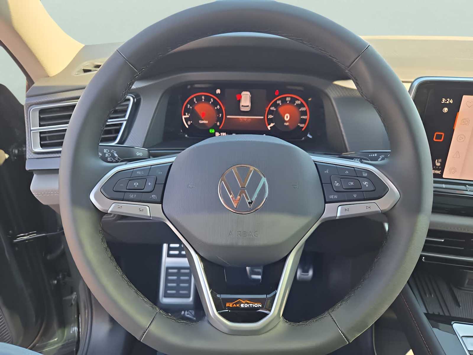 2026 Volkswagen Atlas Peak Edition SE photo 14